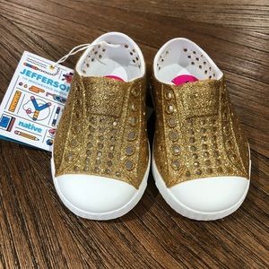 NWT Native Shoes Jefferson bling c4